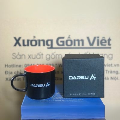 Ly sứ màu in logo dáng trụ lùn quai C màu cam và đen 300ml LSM-03