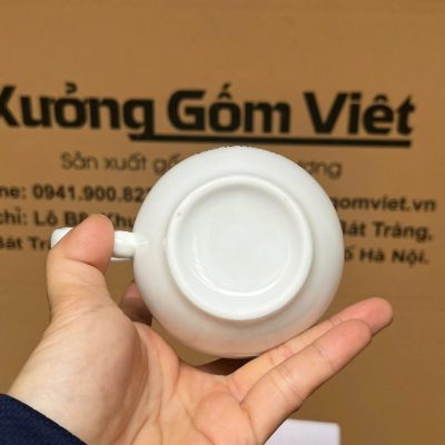 Ly sứ trắng in logo dáng thóp quai bán tim 350ml LST-14