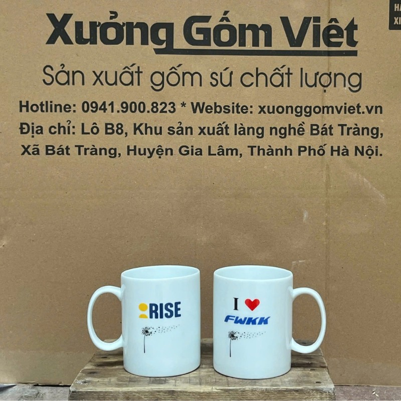 Ly sứ trắng in logo dáng trụ quai C 350ml LST-13