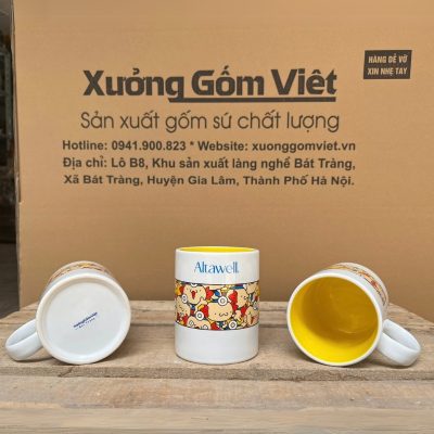 Ly sứ trắng in logo dáng trụ quai C 350ml LST-08