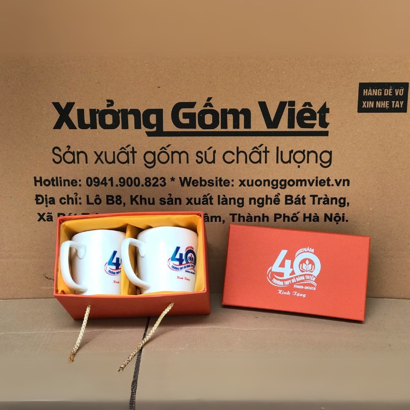 Bộ cốc sứ 2 món in logo dáng vuông quai vuông 330ml BCS-25