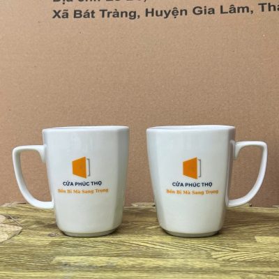 Bộ cốc sứ 2 món in logo dáng vuông quai vuông 330ml BCS-18