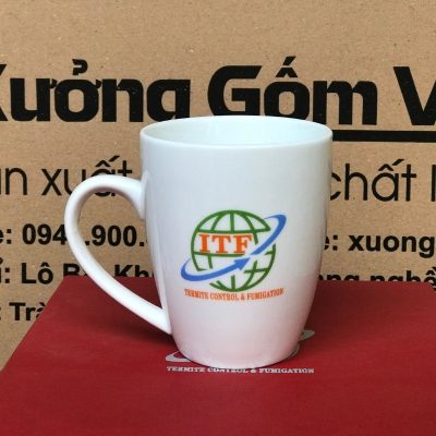 Bộ cốc sứ 4 món in logo dáng thóp quai bán tim 400ml BCS-07