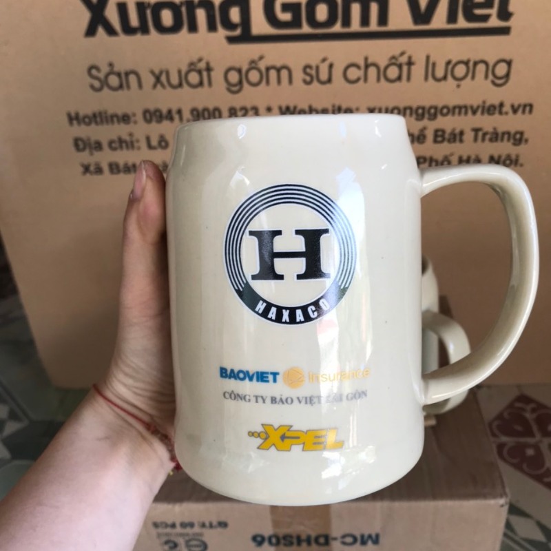 Ca bia in logo dáng trụ quai C màu kem 500ml CB-03