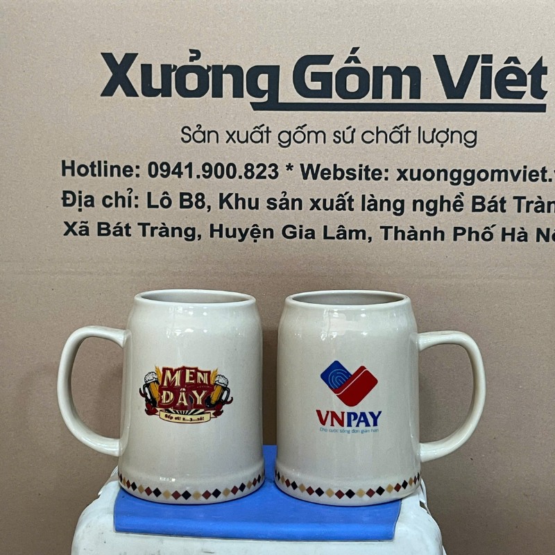 Ca bia in logo dáng trụ quai C màu kem 500ml CB-05