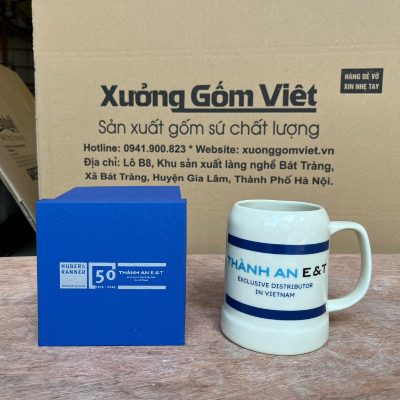 Ca bia in logo dáng trụ quai C màu trắng 500ml CB-04