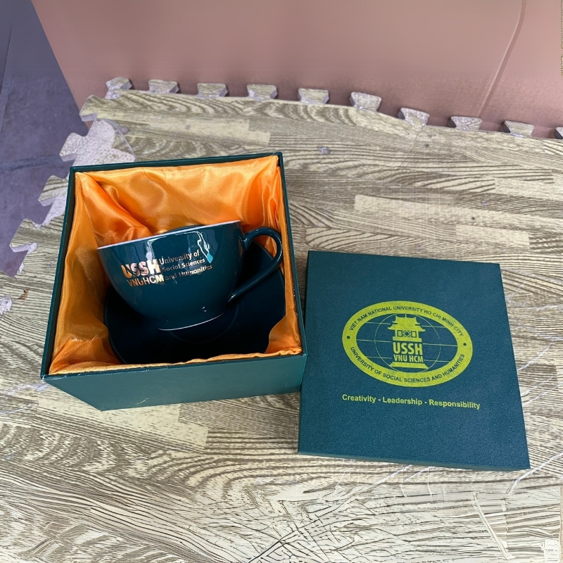Ly sứ cafe in logo kèm đĩa màu xanh navy và trắng dung tích 220ml LSCF-14