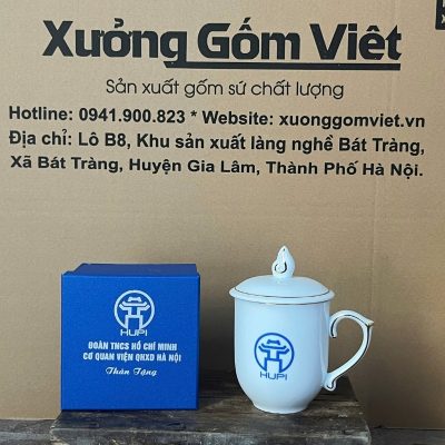 Ly sứ trắng in logo dáng ngọn lửa có nắp quai bán tim 350ml LST-51