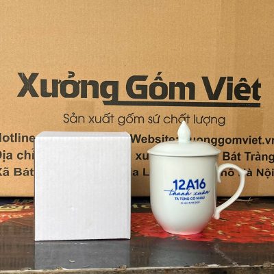Ly sứ trắng in logo dáng ngọn lửa có nắp quai bán tim 350ml LST-17