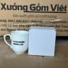 Ly sứ trắng in logo dáng ngọn lửa quai bán tim LST-27