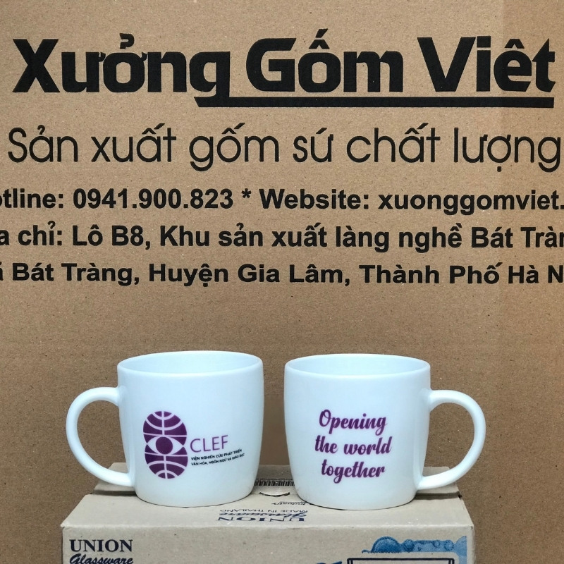 Ly sứ trắng in logo dáng trụ lùn quai C 300ml LST-41