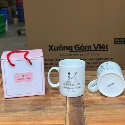 Ly sứ trắng in logo dáng trụ quai C 350ml LST-31