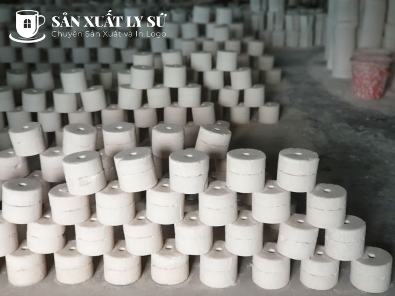 Phương pháp tạo hình ly sứ