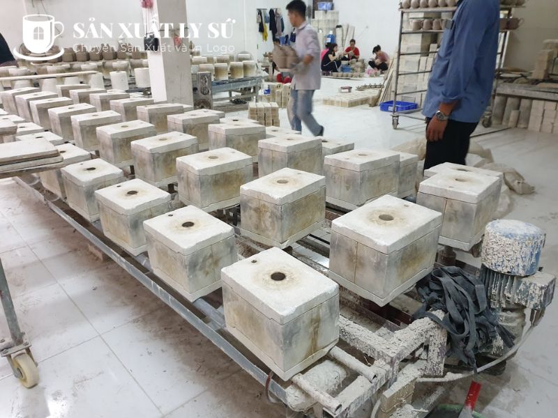 Phương pháp tạo hình ly sứ